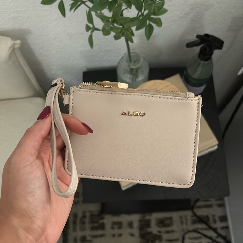 Aldo Wristlet